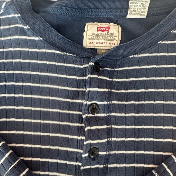 Levi‎ Strauss Pullover Short Sleeve Blue Stripe Shirt XL - Picture 2 of 9